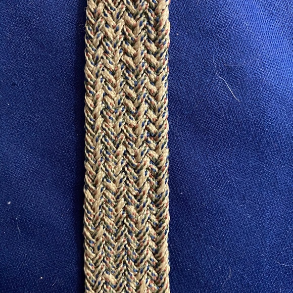 Belt - Picture 2 of 3